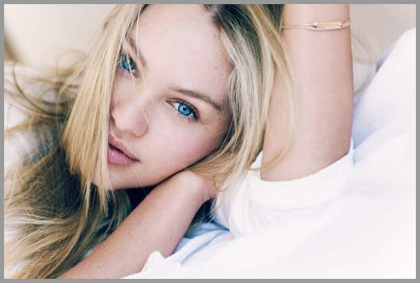 Топлес-фотосессия Кэндис Свейнпол (Candice Swanepoel)