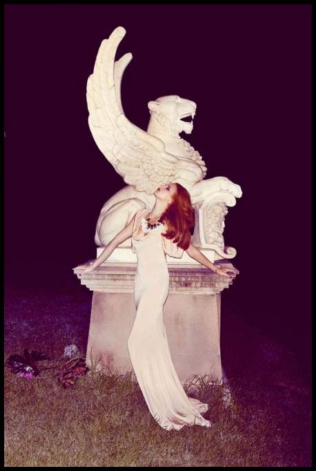 Обнаженная Тиа Экхардт (Tiah Eckhardt) для журнала «Magazine»