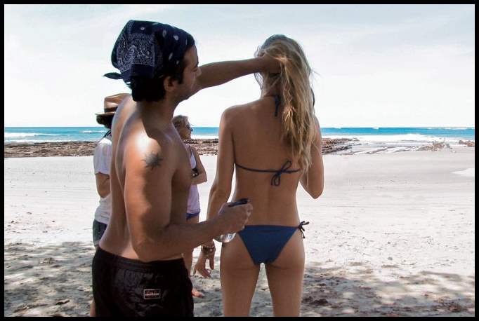 Жизель Бундхен (Gisele Bundchen) для итальянского бренда «Calzedonia»