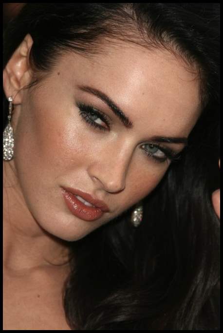 Меган Фокс (Megan Fox) на премьере фильма ужасов Тело Дженнифер