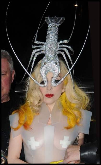 Леди ГаГа (Lady GaGa) стала лобстером