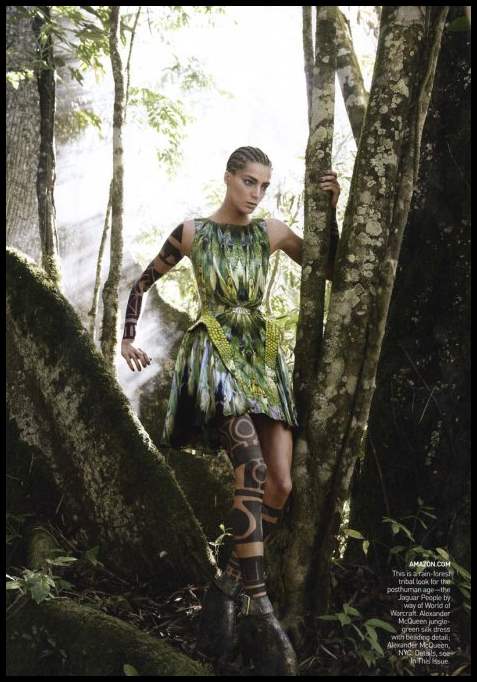 Дарья Вербова (Daria Werbowy) в роли амазонки