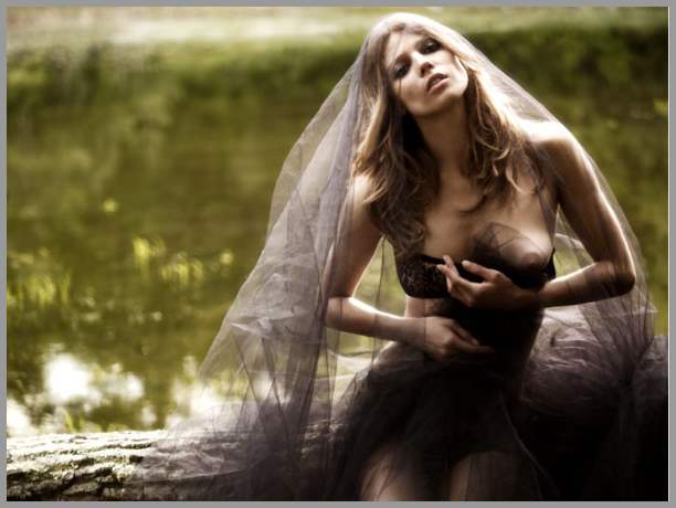 Маша Новоселова в испанском Vogue Маша Новоселова в испанском Vogue