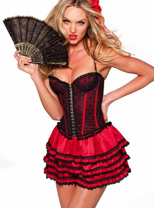 Кэндис Свейнпол (Candice Swanepoel) в нижнем белье для Хэллоуина