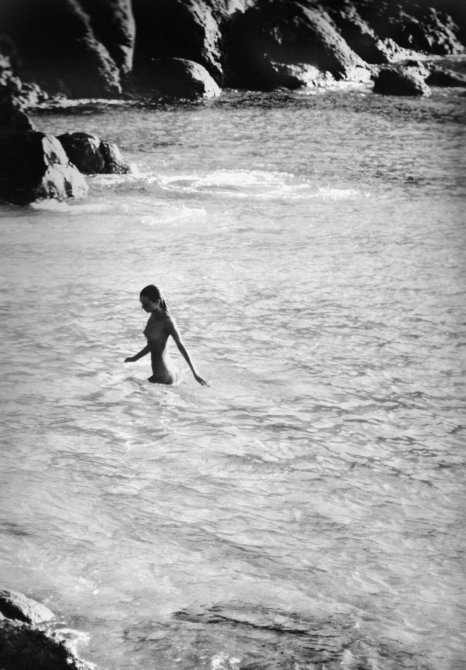 Обнаженная Миранда Керр (Miranda Kerr) в книге Рассела Джеймса (Russell James)