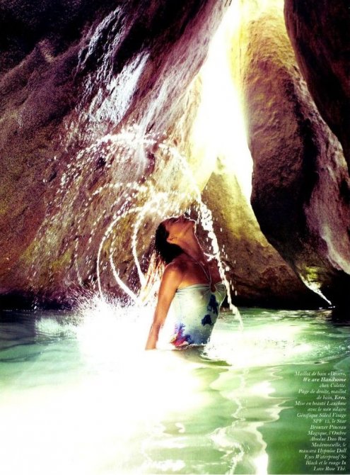 Жизель Бундхен (Gisele Bundchen) в фотосессии для журнала «Vogue»