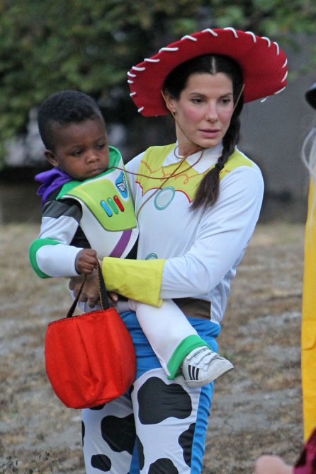 Лучшие костюмы знаменитостей на Хэллоуин