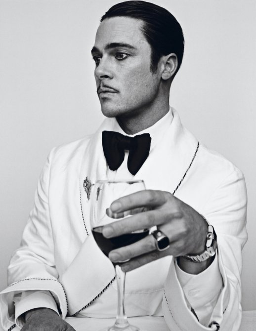 Брэд Питт (Brad Pitt) в необычной фотосессии для журнала «Interview»