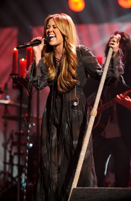 Майли Сайрус (Miley Cyrus) на церемонии «American Music Awards – 2010»