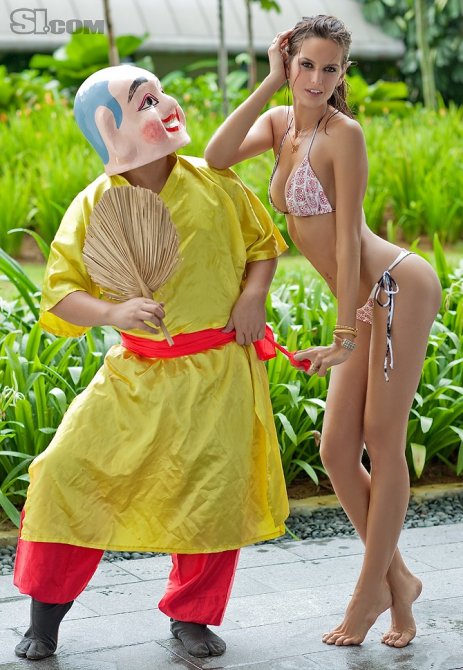 Изабель Гулар (Izabel Goulart) в спецвыпуске Sports Illustrated