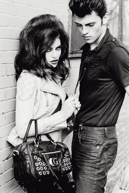 Алиса Миллер (Alyssa Miller) в стиле ретро для Guess