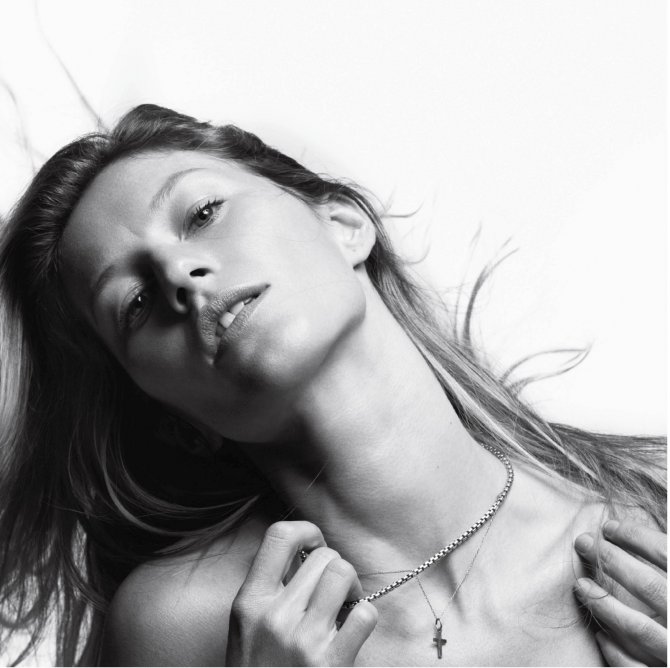 Жизель Бундхен (Gisele Bundchen) в фотосессии для V Magazine