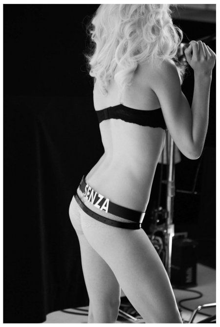 Гинта Лапина (Ginta Lapina) в нижнем белье «La Senza»