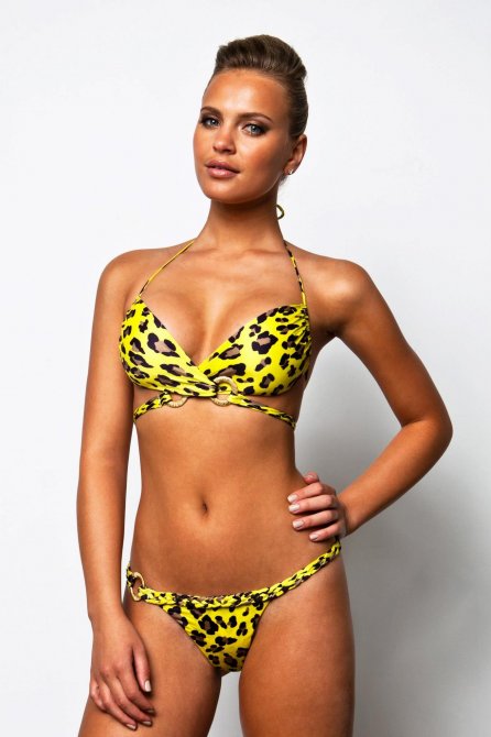 Элисандра Томачески (Elisandra Tomacheski) в купальниках «Ellis»