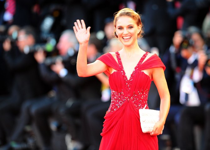 Натали Портман (Natalie Portman) на премьере фильма «Чёрный лебедь» в Венеции