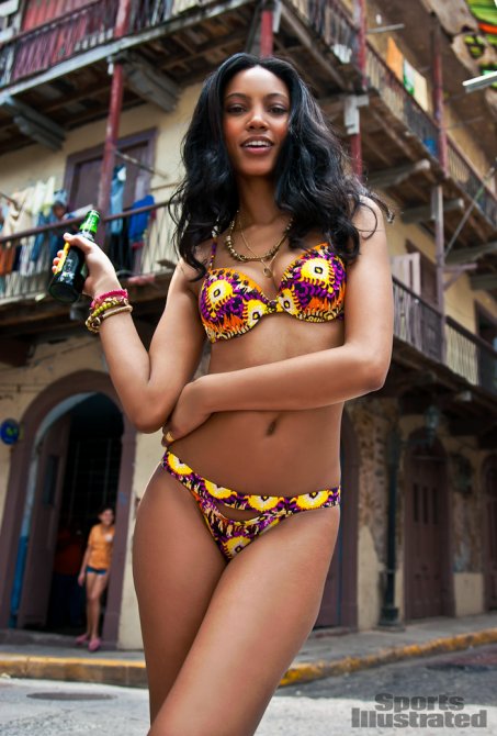 Ариэль Мередит (Ariel Meredith) в журнале «Sports Illustrated Swimsuit 2012»