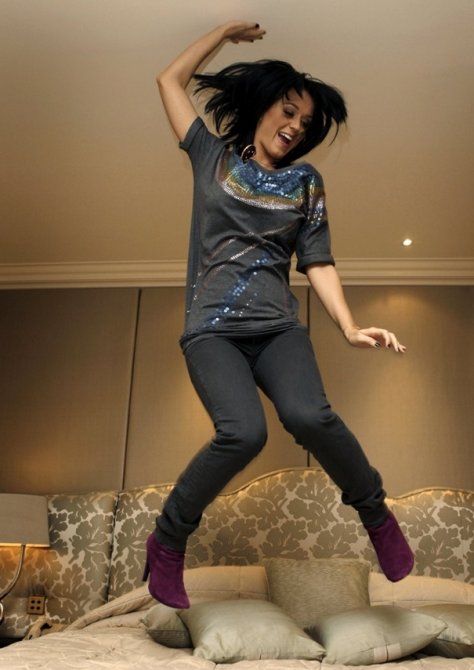 История Кэти Перри (Katy Perry) или как из церковного хора попасть на большую сцену