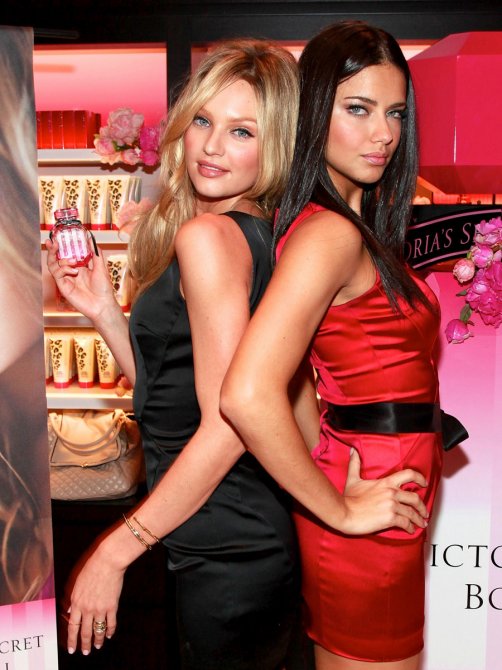 Ангелы Victoria's Secret презентовали новый аромат «Bombshell»