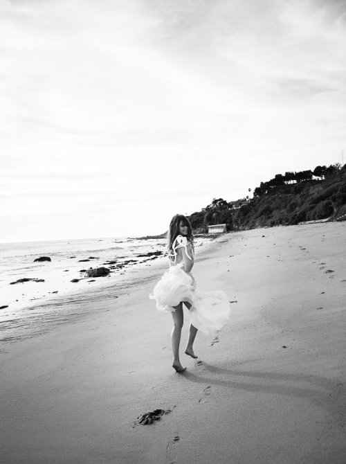 Дженнифер Лоуренс (Jennifer Lawrence) в двух фотосессиях