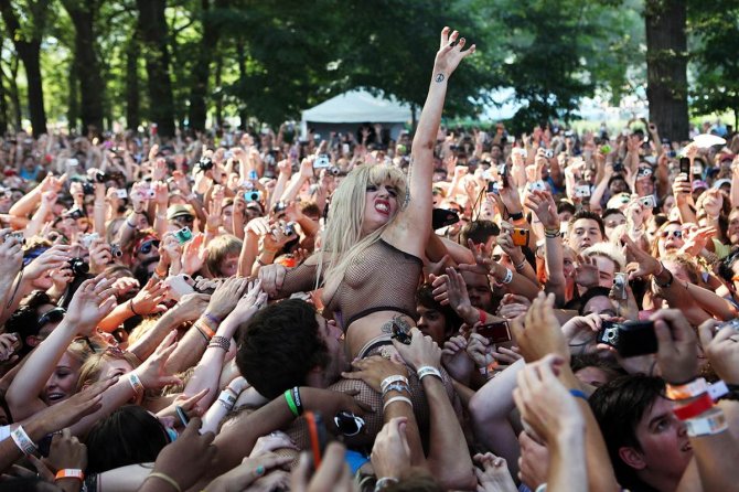 Два года под знаком Леди ГаГа (Lady Gaga)