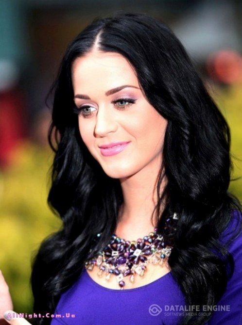 Кэти Перри презентовала духи «Purr» (16 фото)