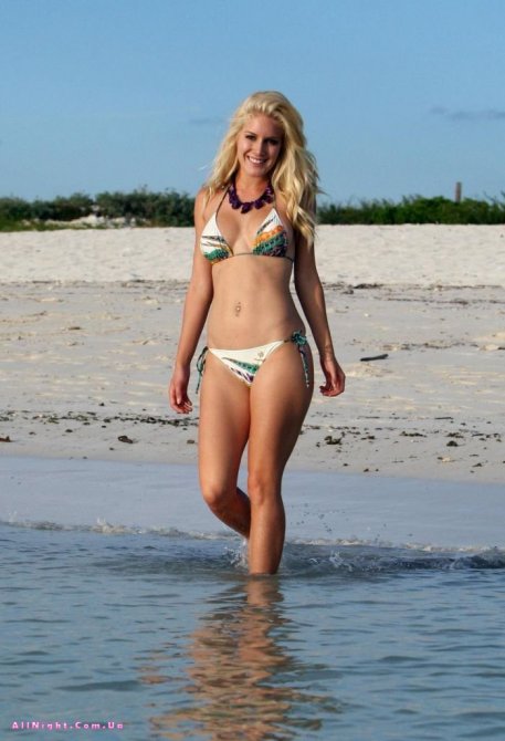 Хайди Монтаг в бикини (7 фото)