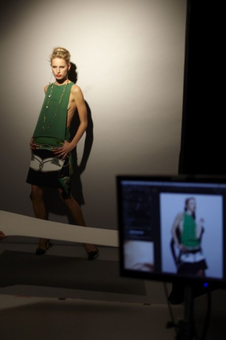 Каролина Куркова (Karolina Kurkova) в фотосессии для журнала «Vogue»