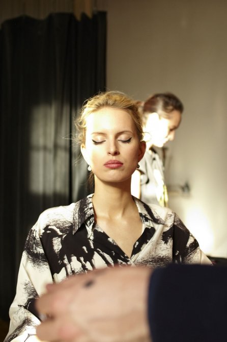 Каролина Куркова (Karolina Kurkova) в фотосессии для журнала «Vogue»