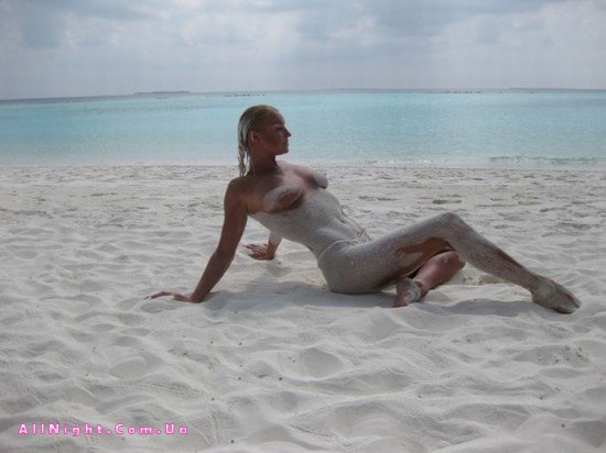 Голая Анастасия Волочкова на Мальдивах