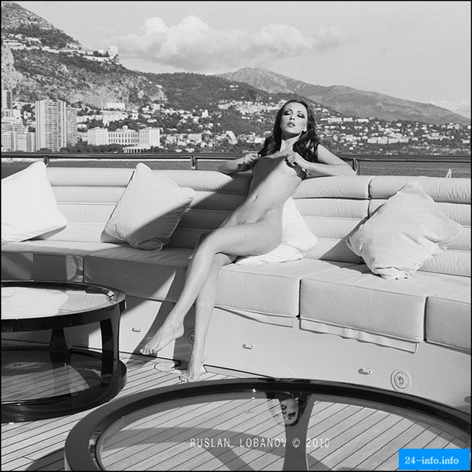 Эротический фотограф Руслан Лобанов