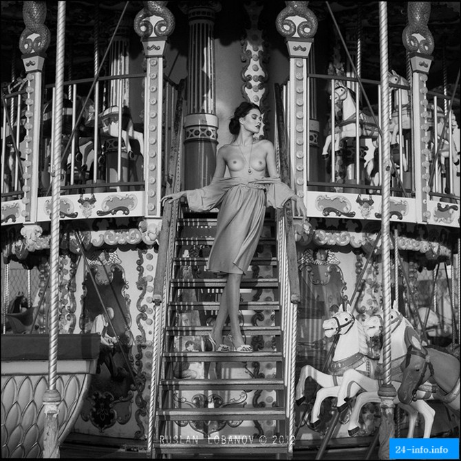 Эротический фотограф Руслан Лобанов