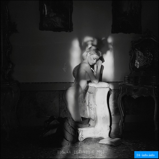 Эротический фотограф Руслан Лобанов