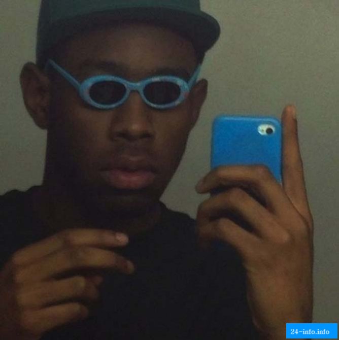 Забавные автопортреты знаменитостей