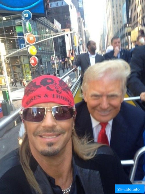 Забавные автопортреты знаменитостей