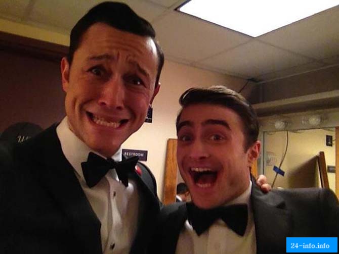 Забавные автопортреты знаменитостей Забавные автопортреты знаменитостей