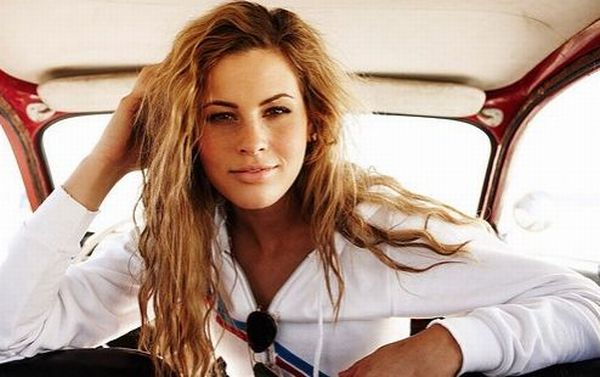 Девушки и авиация Девушки и авиация