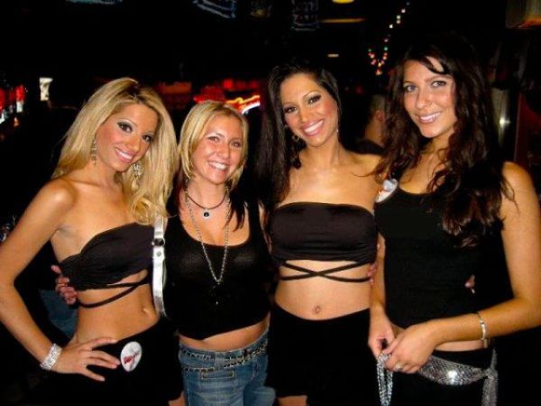 Гламурные девушки Гламурные девушки