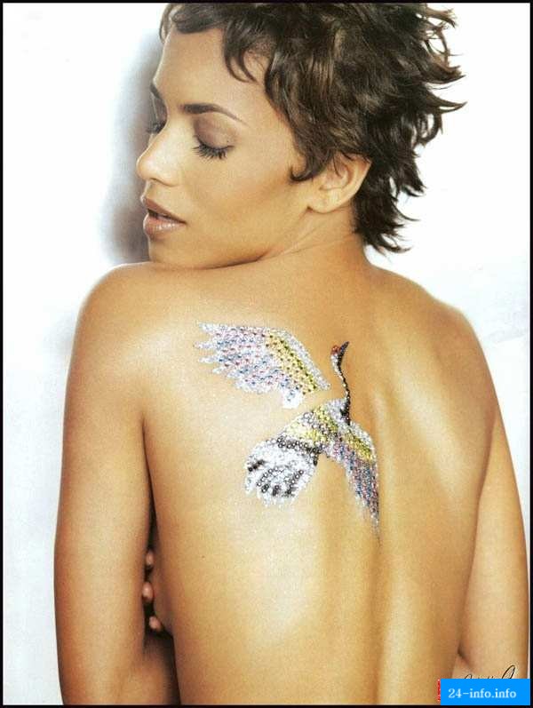 Голая Холли Берри