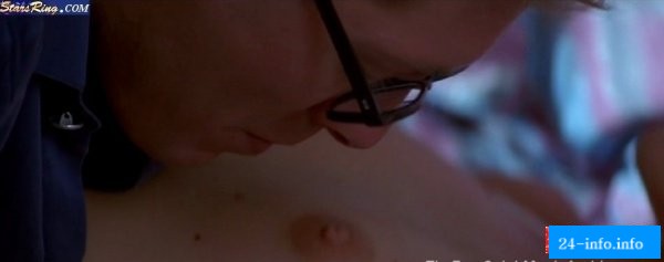 Голая Шарлиз Терон