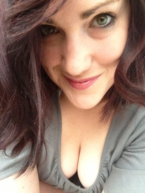 Красивые девушки с большим бюстом