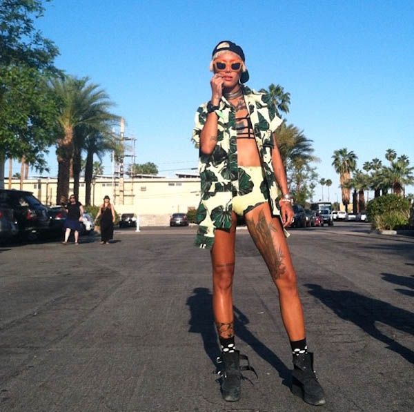 Сексуальные девушки с фестиваля "Coachella 2013"