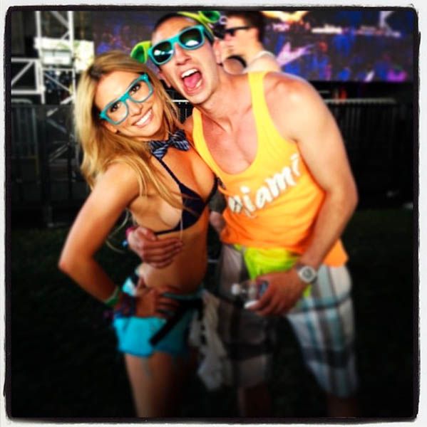 Сексуальные девушки с фестиваля "Coachella 2013"