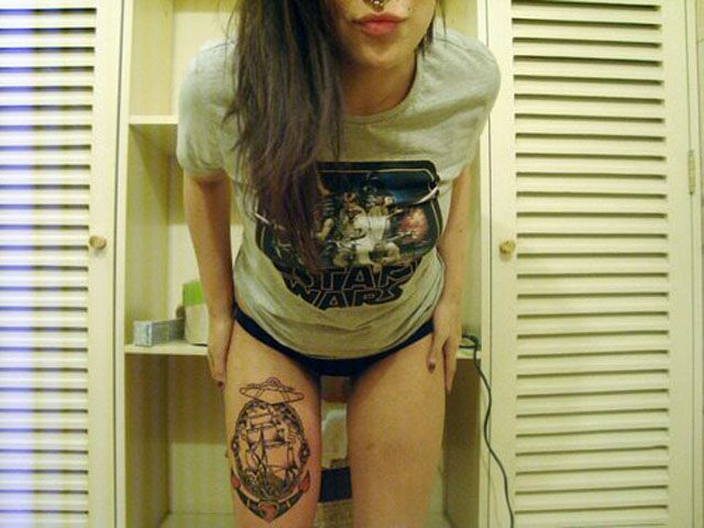 Татуированные девушки