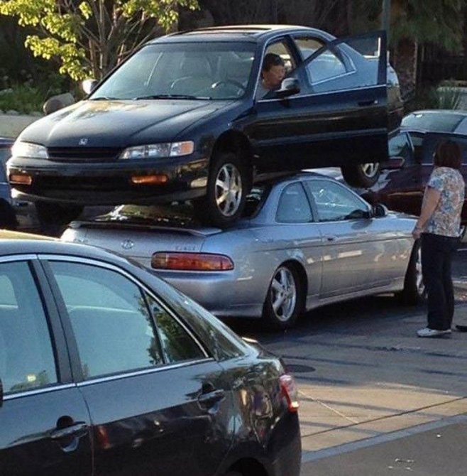 Девушки за рулем