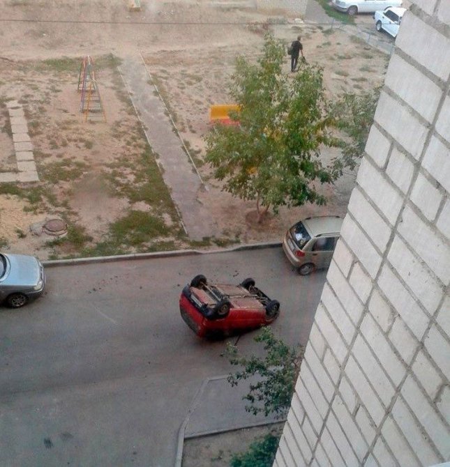 Девушки за рулем