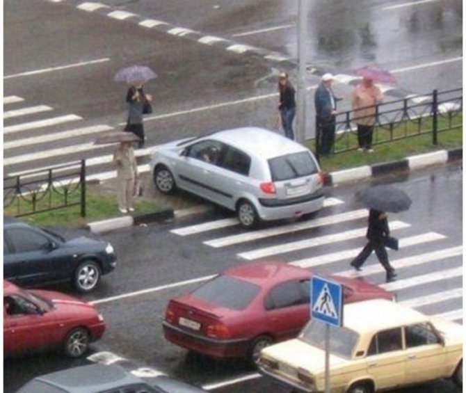 Девушки за рулем