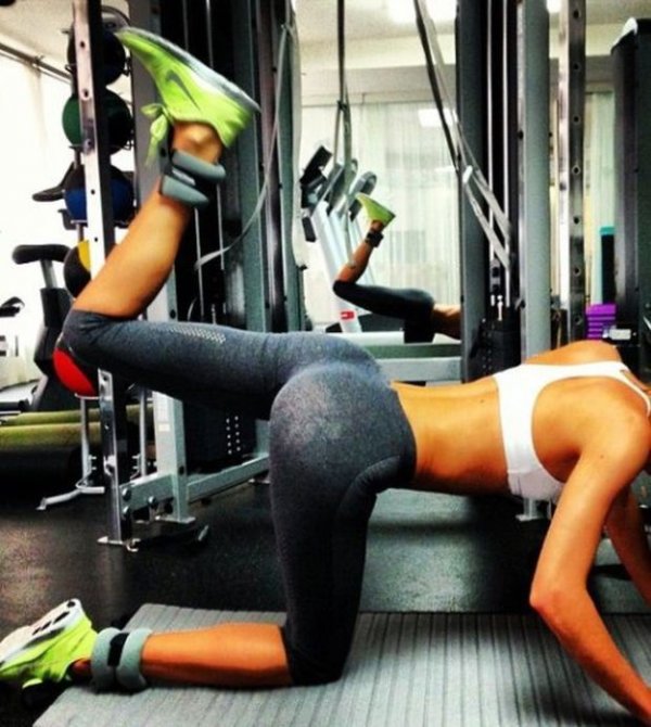 Стройные девушки, которые следят за своей фигурой