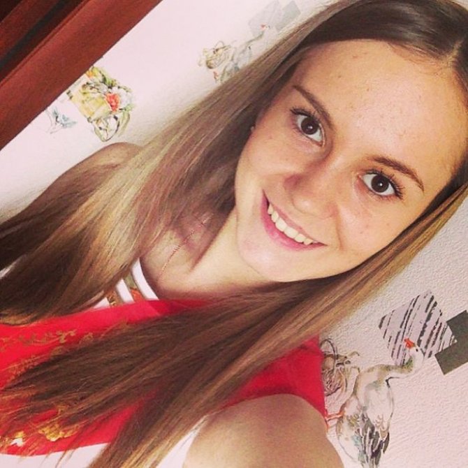 Выпускницы на последнем звонке 2013