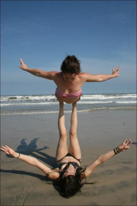 Стройные девушки с сексуальной фигурой