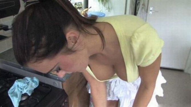 Девушки с шикарным декольте